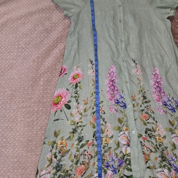 Chic Pastel Green Floral Maxi Dress - Picture 8 of 12